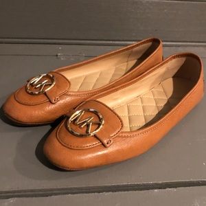 MICHAEL Michael Kors Lillie Moccasin Flats 9M